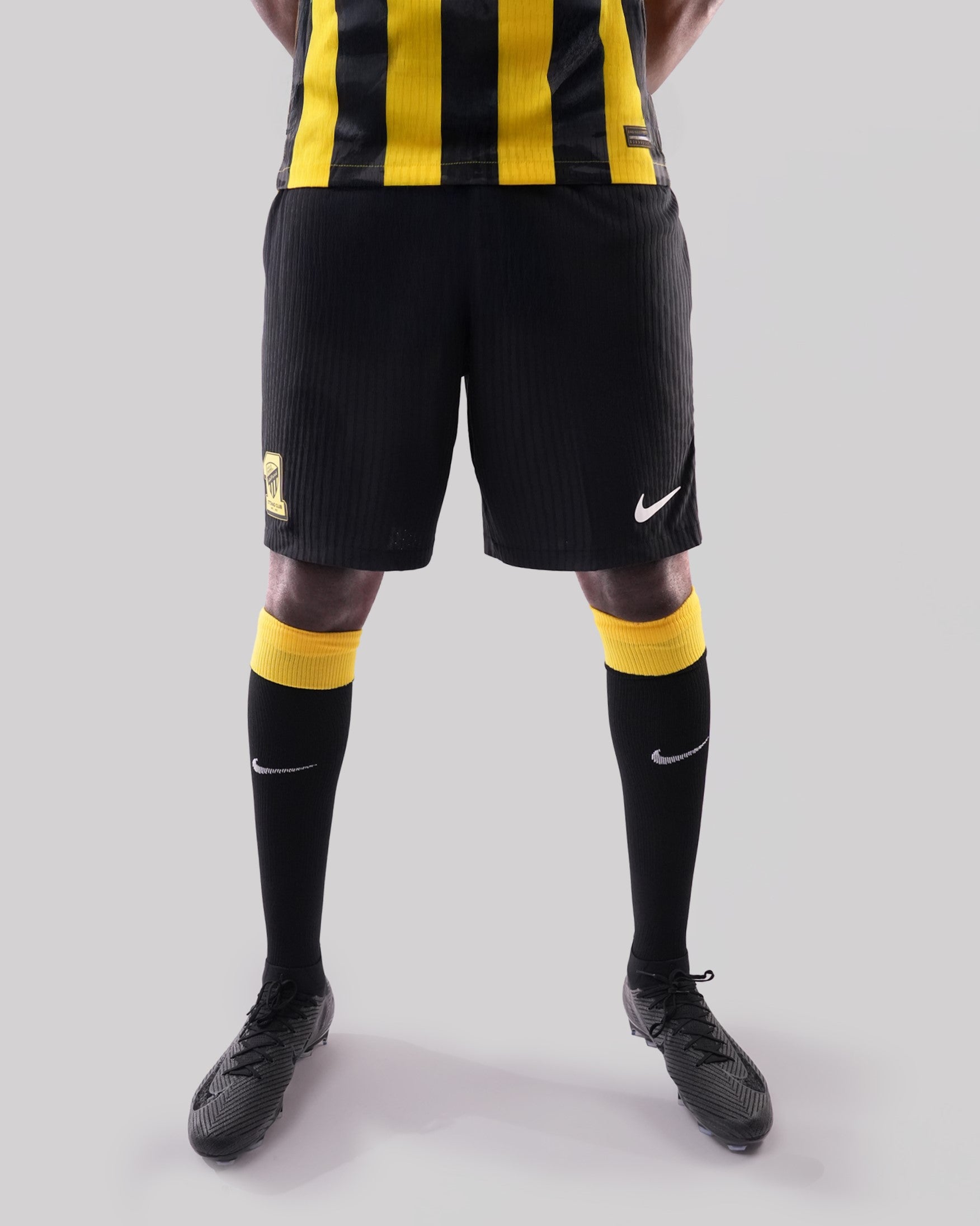 شورت الاتحاد رجالي اساسي 25/26- فئة  اللاعبين