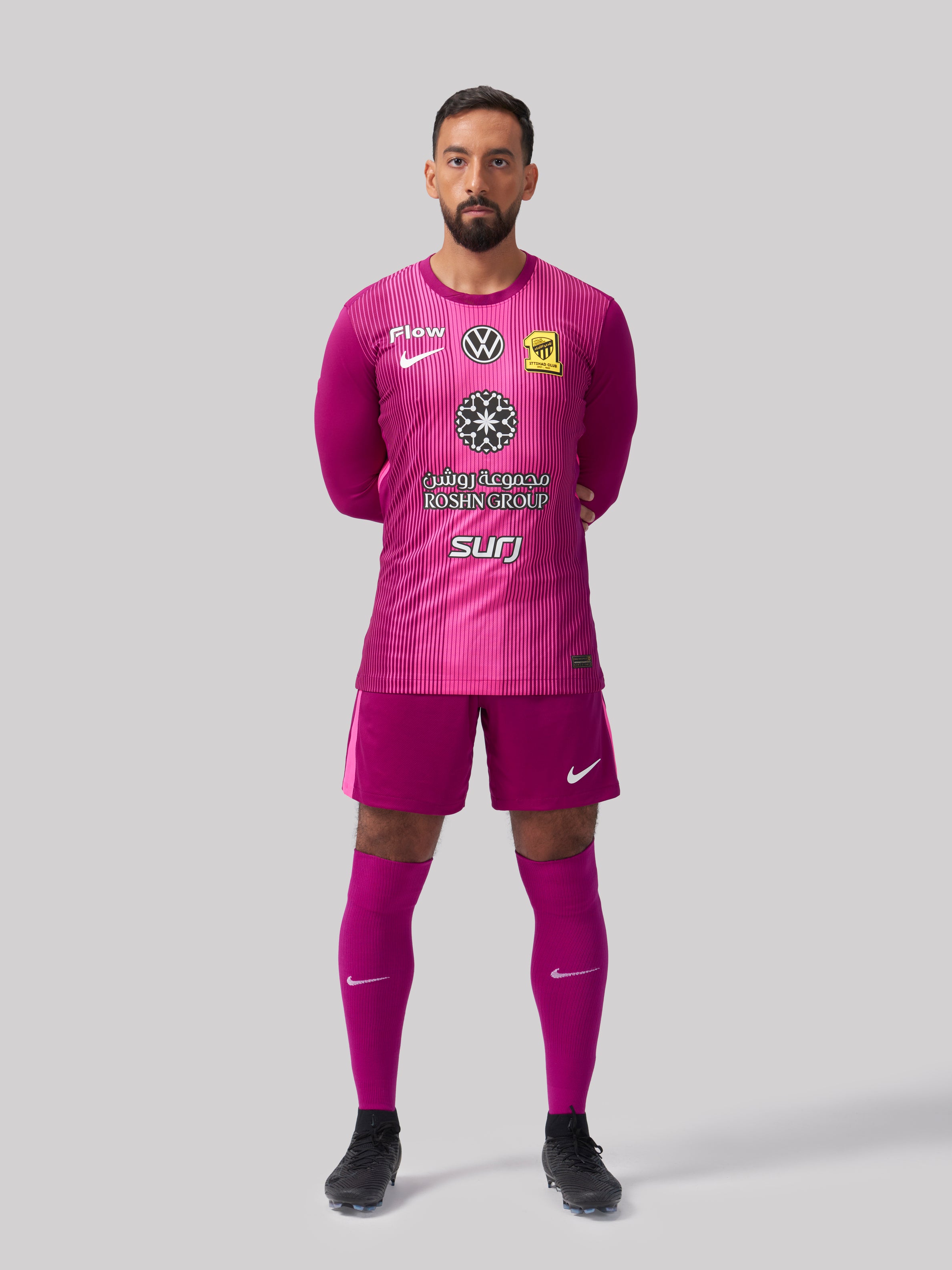 تشيرت حارس الاتحاد بنفسجي