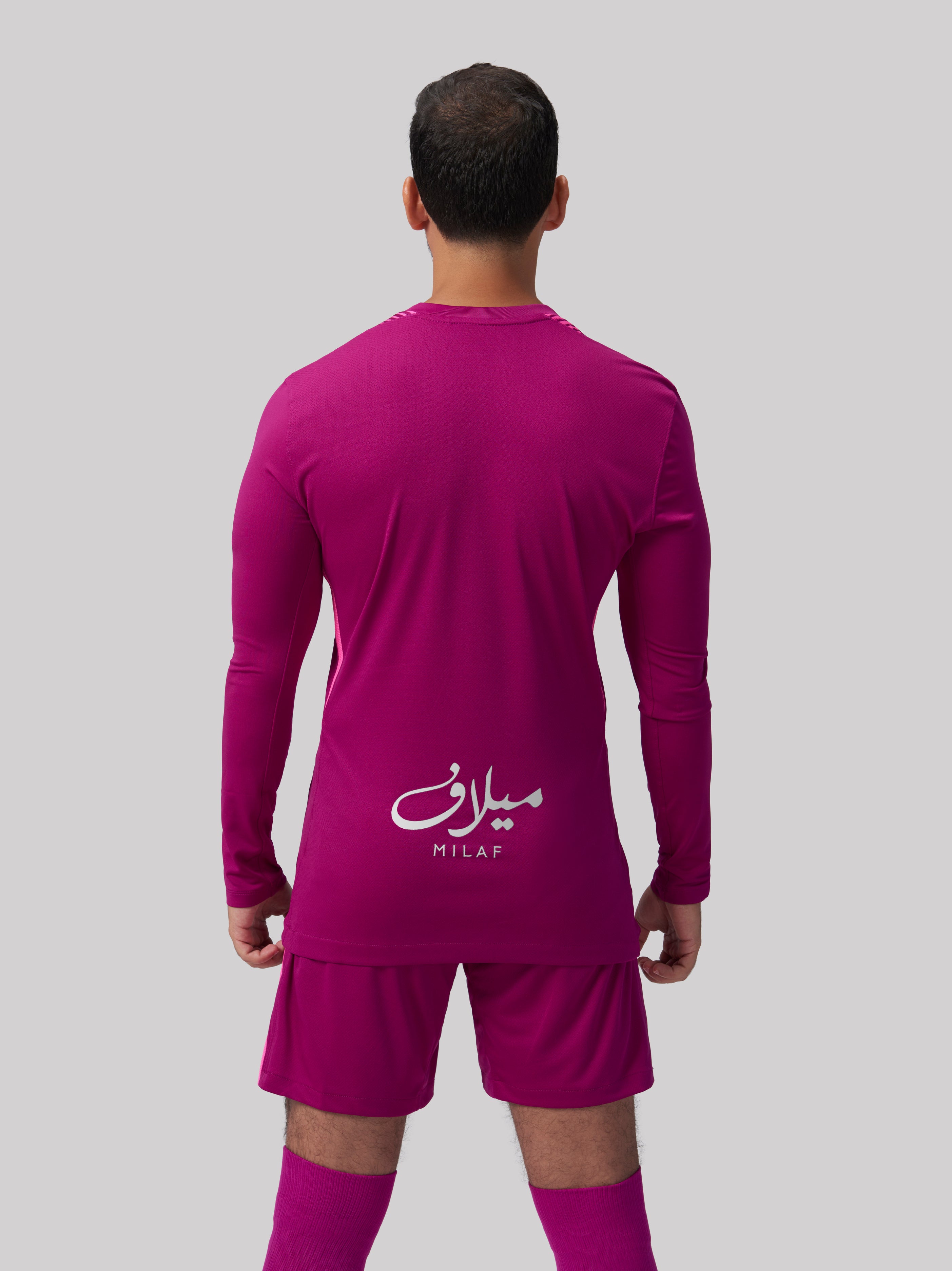 تشيرت حارس الاتحاد بنفسجي