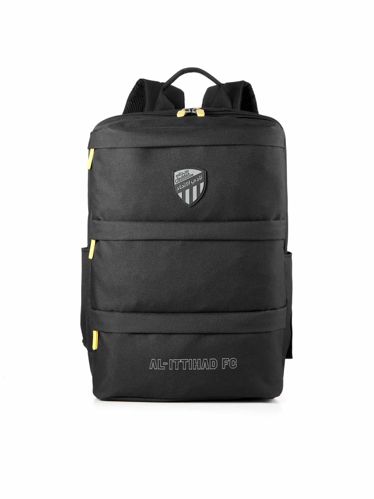 حقيبة ظهر بشعار الدرع – إصدار بلاك آوت