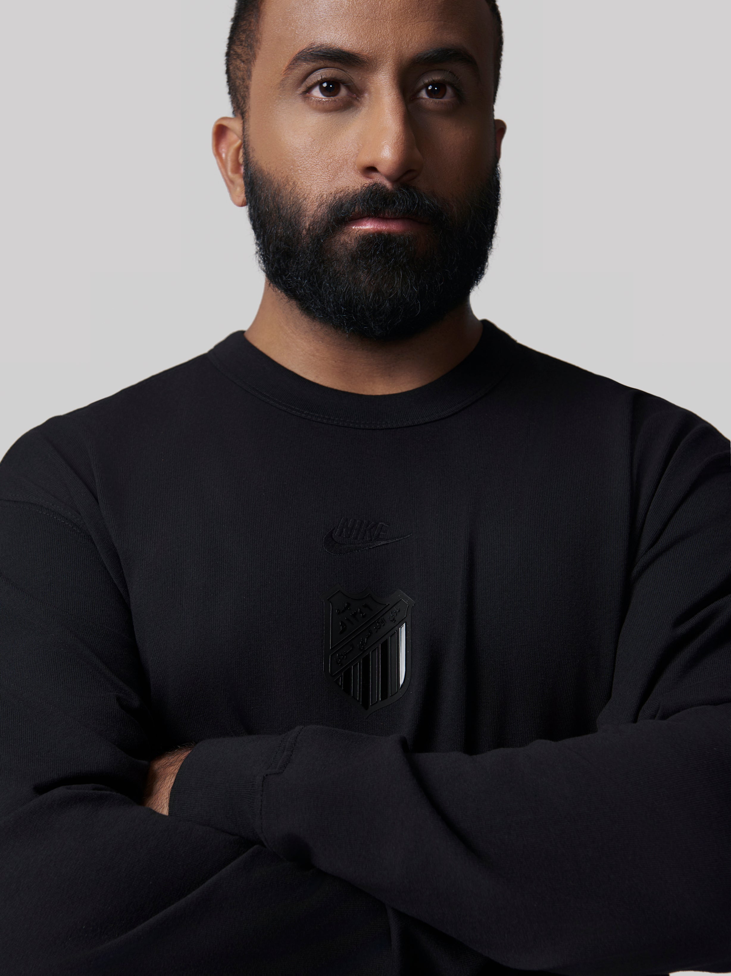 تيشيرت الاتحاد كاجول بأكمام طويلة