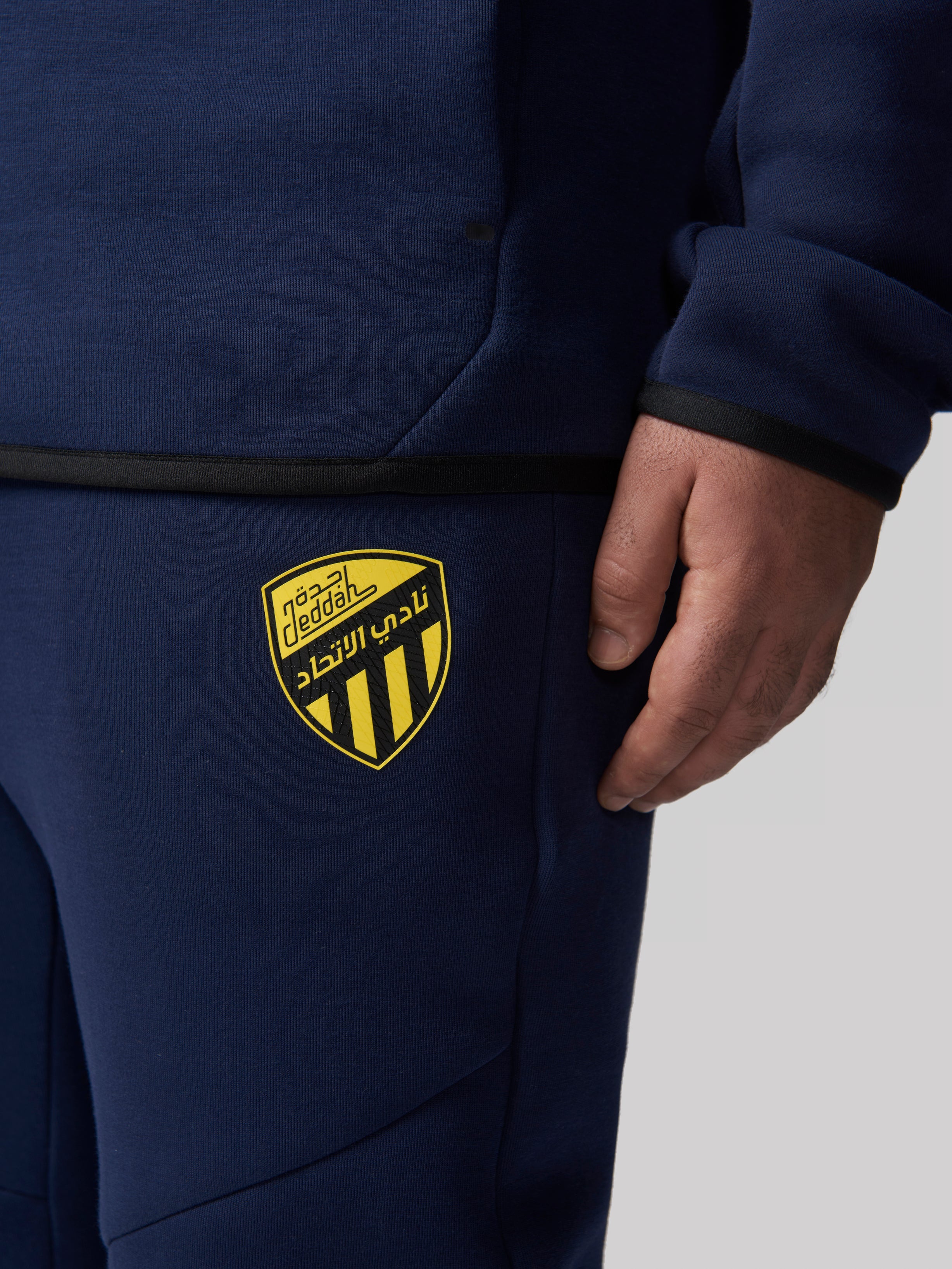 بنطال كاجول نادي الاتحاد الرياضي