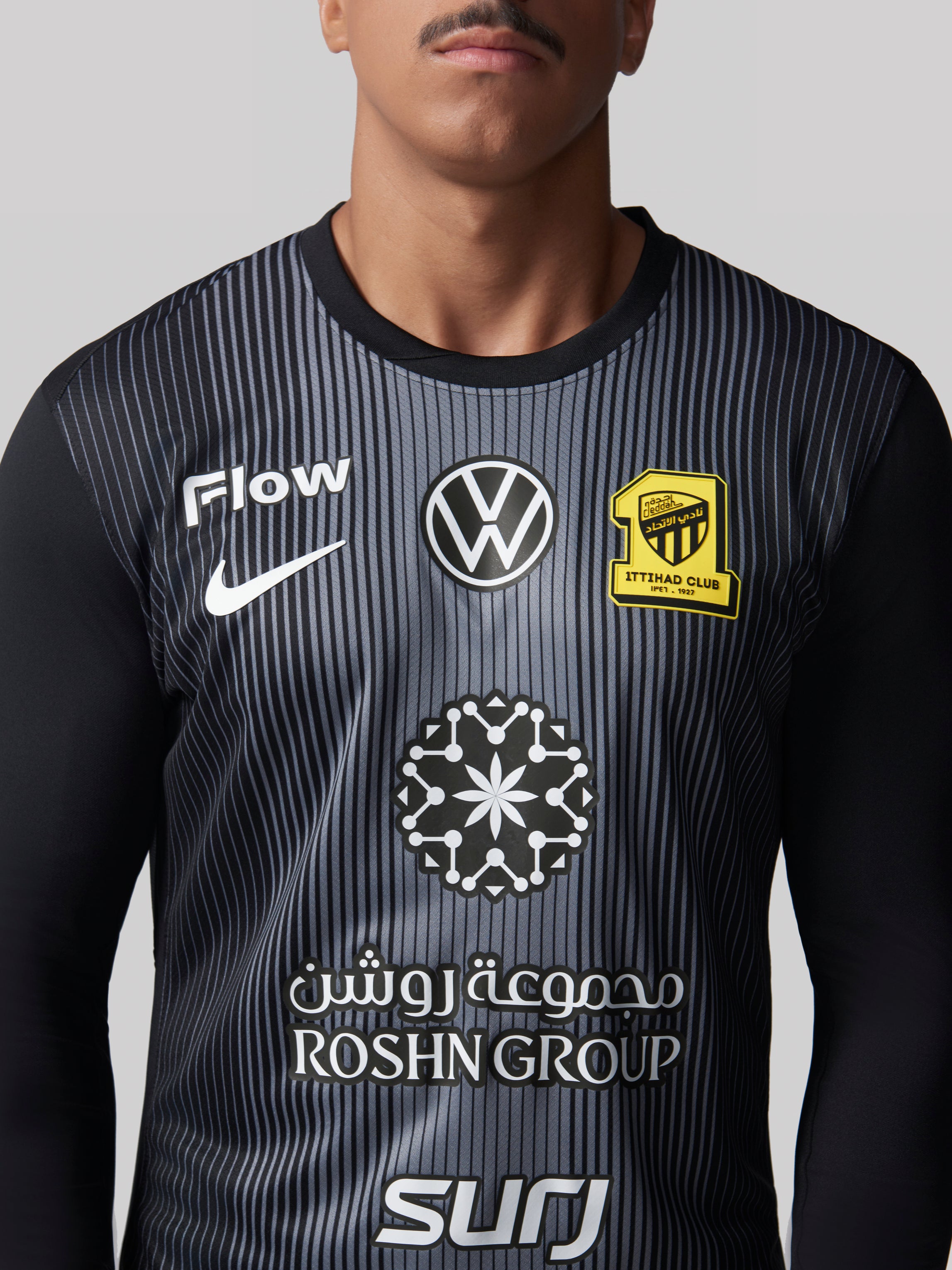 تشيرت حارس الاتحاد اسود