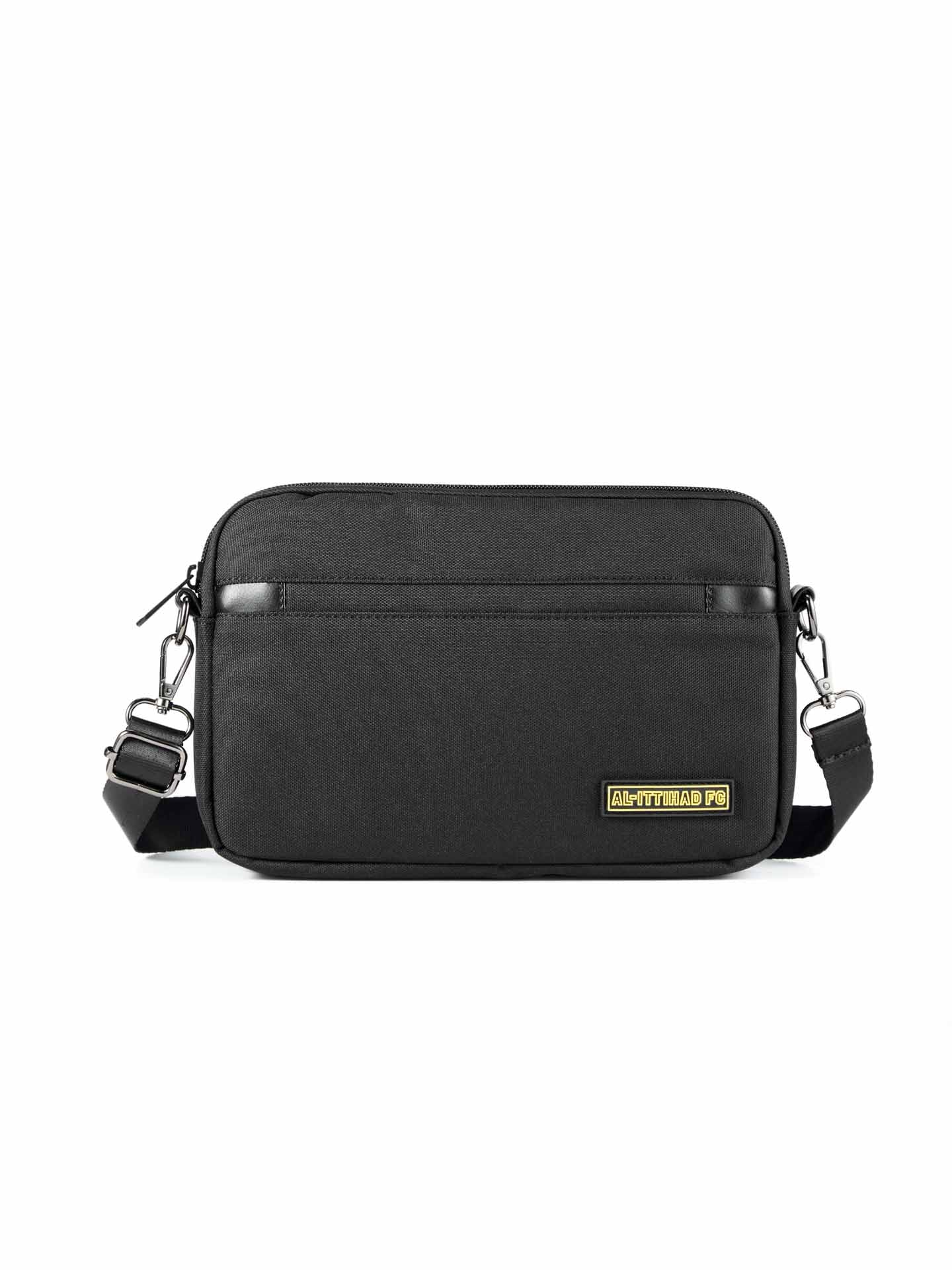 حقيبة كتف بشعار الدرع