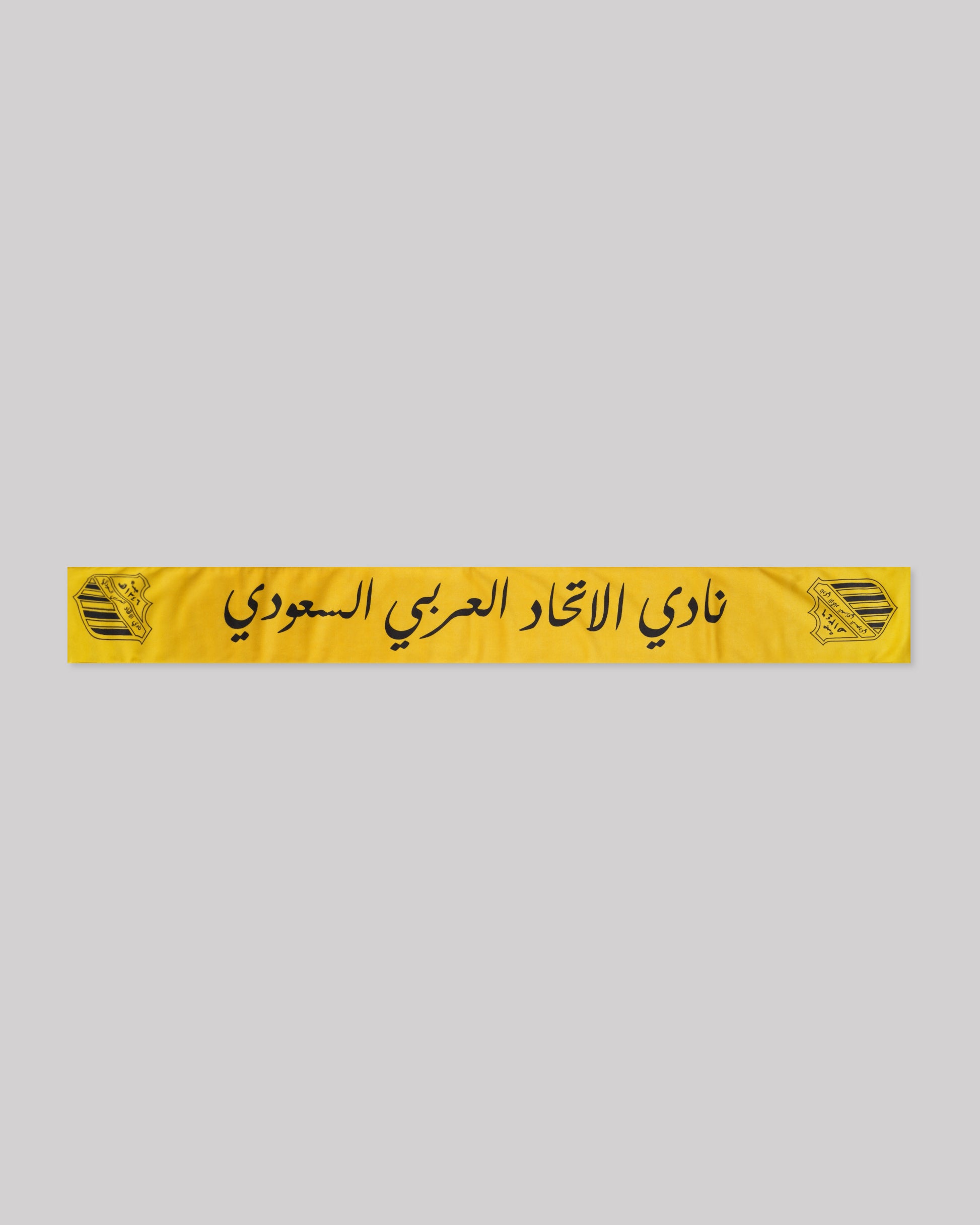 شال نادي الاتحاد بتصميم تاريخي