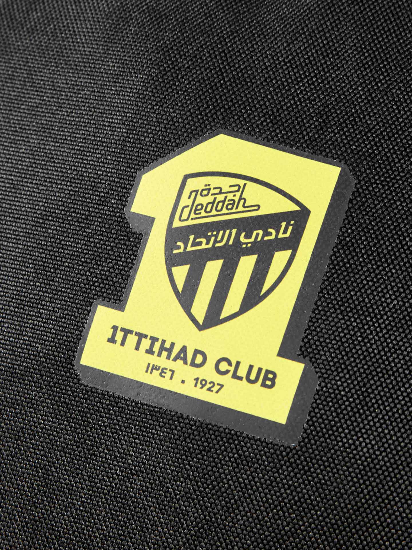 حقيبة ظهر بشعار الاتحاد